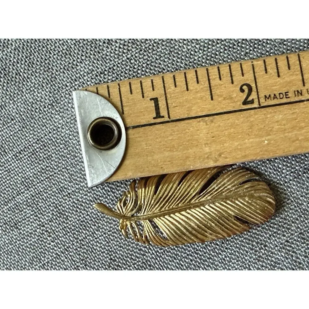 Vintage Leaf Goldtone Brooch Statement Retro Autumn Fall MCM Whimsycore